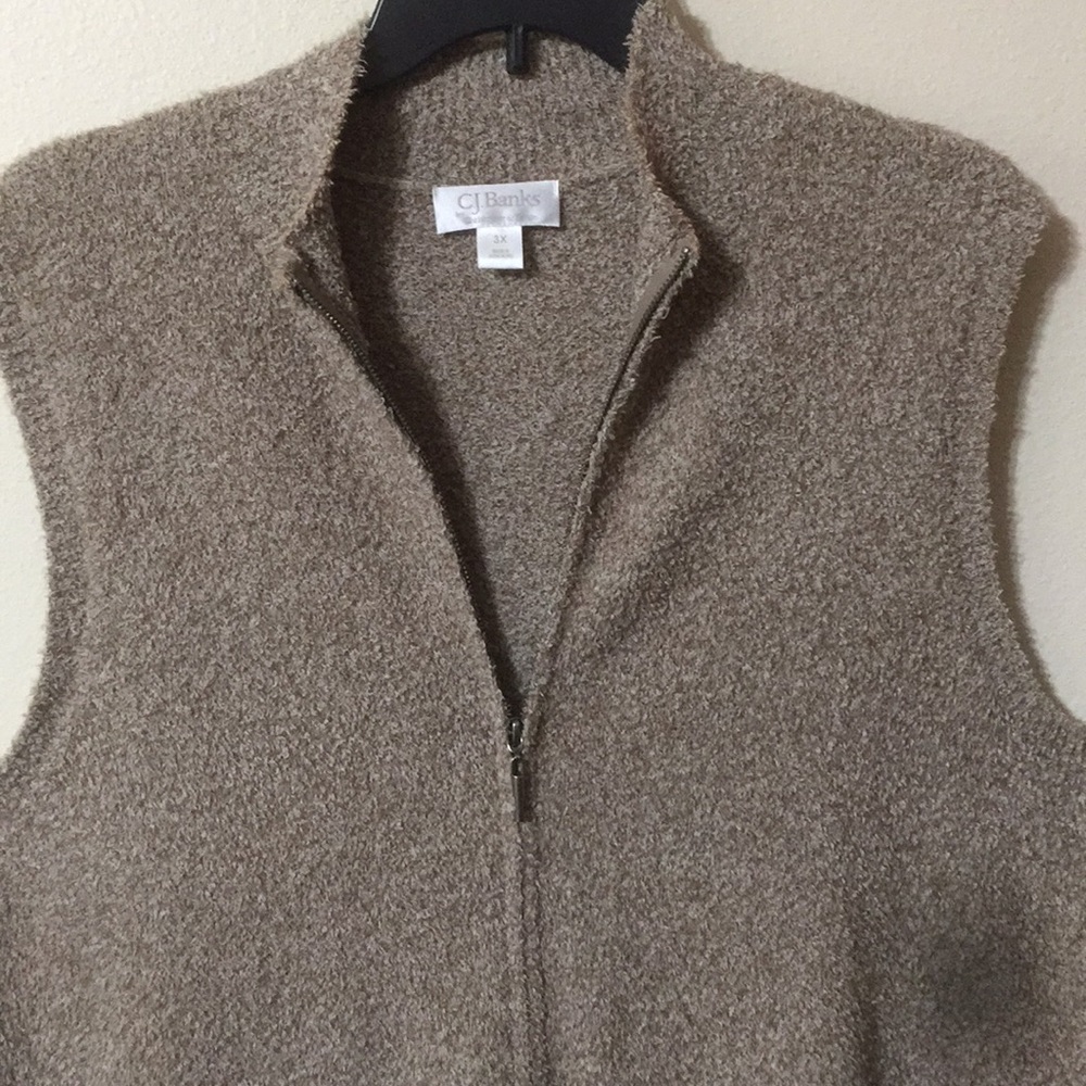 Soft Textured Cardigan Sweater Vest